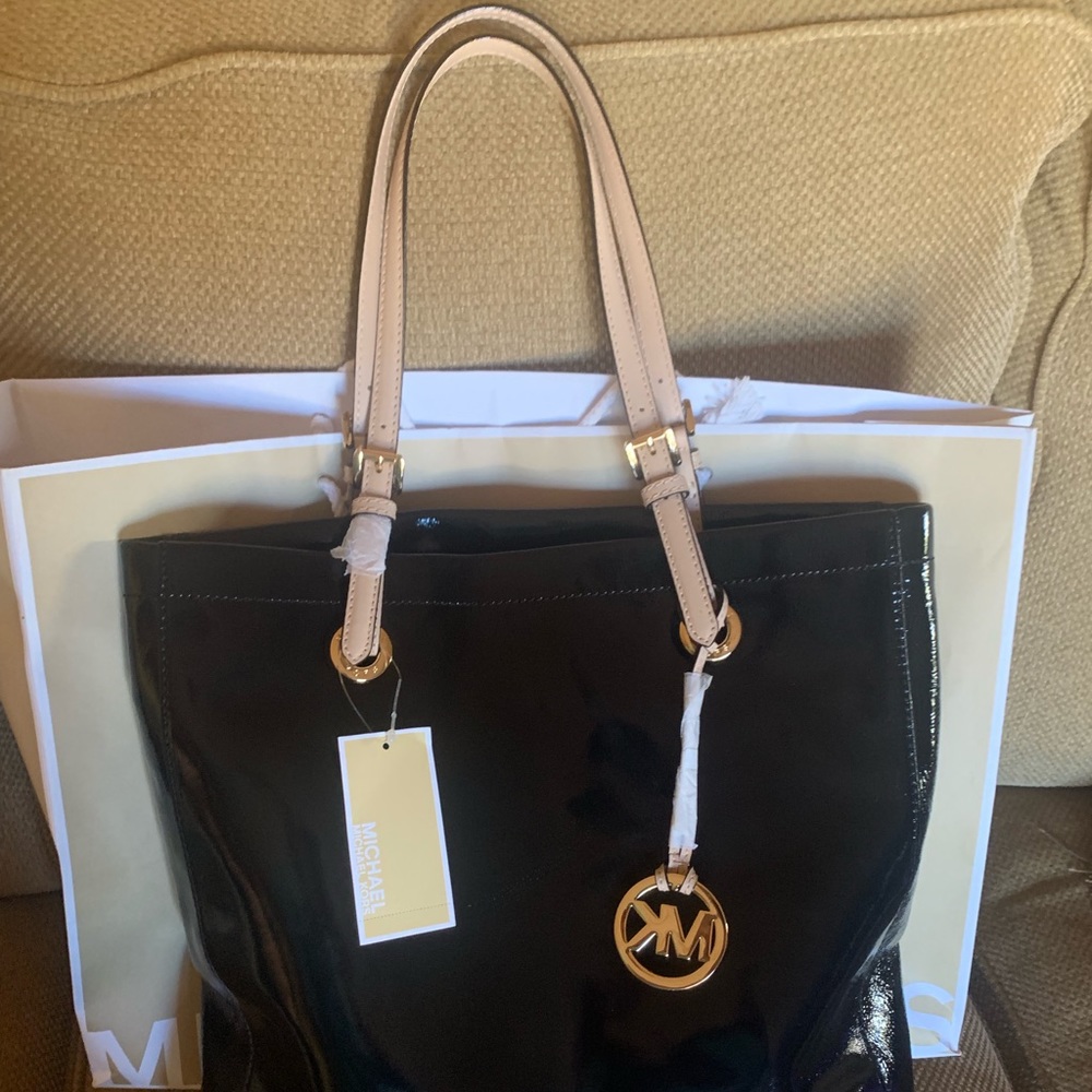 Michael Kors Jet Set. Authentic